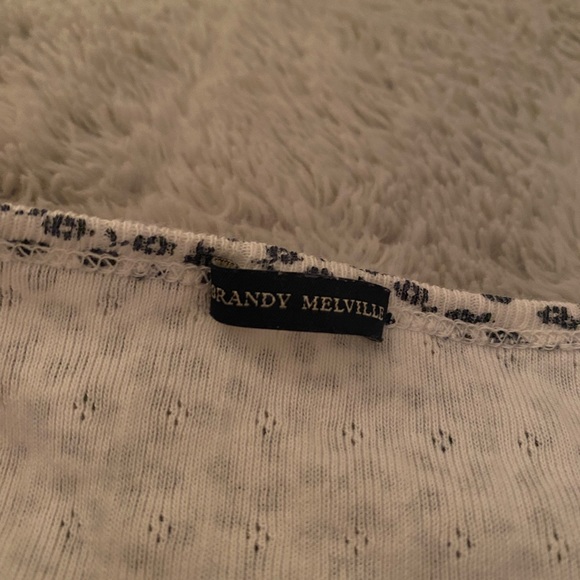 Brandy Melville Button Up! - Picture 2 of 2